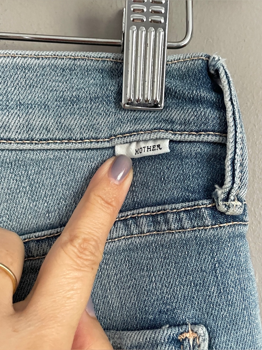 MOTHER The Rascal Ankle Snippet Mid Rise Straight Leg Jeans - 30" - Picture 11 of 16